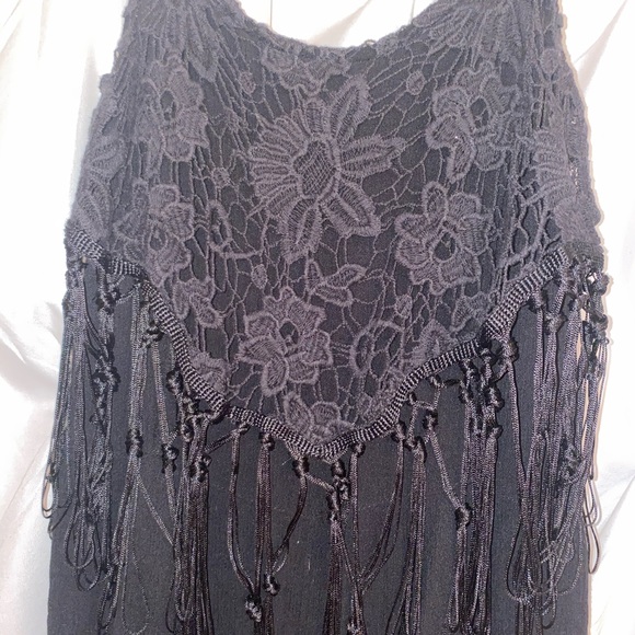 GARAGE ROMPER - Picture 2 of 4